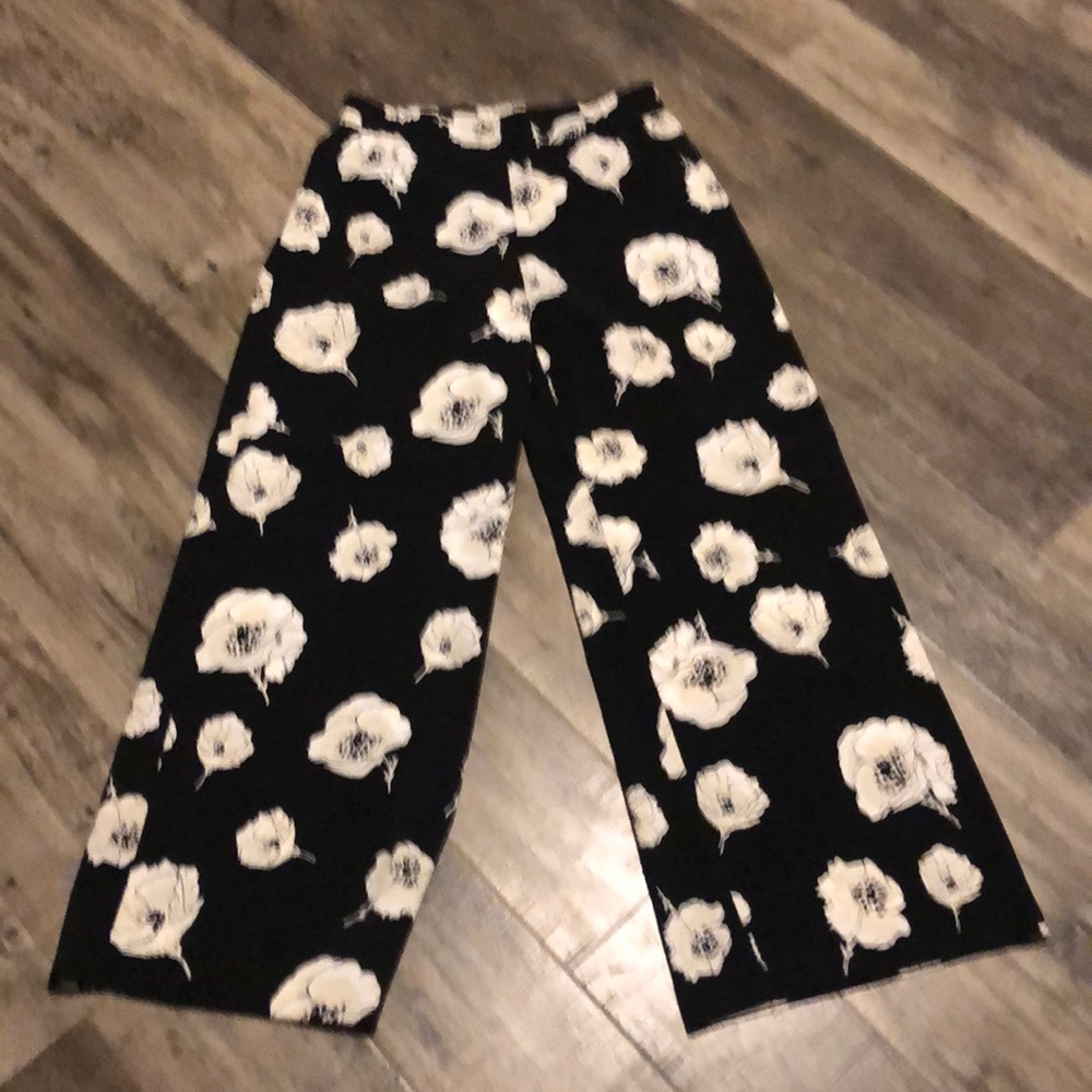 Pants - Picture 4 of 5